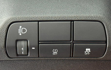 Hyundai Elantra, 2023 год, 1 490 000 рублей, 19 фотография