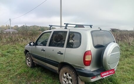 Chevrolet Niva I рестайлинг, 2003 год, 190 000 рублей, 4 фотография