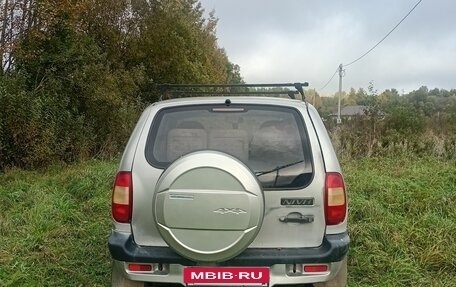 Chevrolet Niva I рестайлинг, 2003 год, 190 000 рублей, 3 фотография