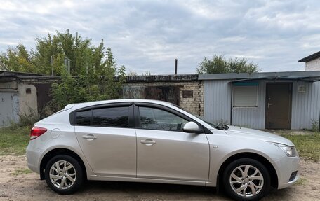Chevrolet Cruze II, 2012 год, 530 000 рублей, 3 фотография
