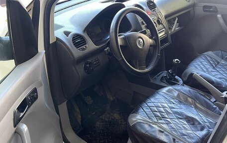 Volkswagen Caddy III рестайлинг, 2008 год, 600 000 рублей, 5 фотография