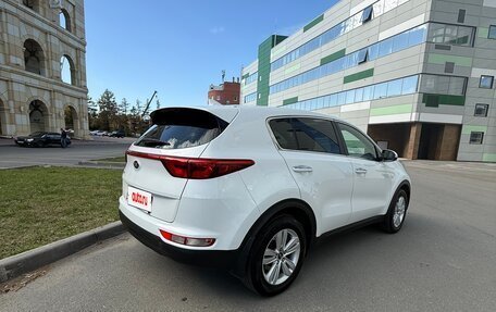 KIA Sportage IV рестайлинг, 2018 год, 1 920 000 рублей, 4 фотография