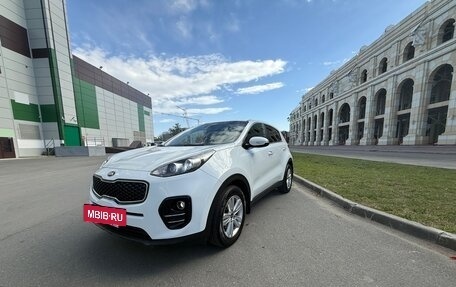 KIA Sportage IV рестайлинг, 2018 год, 1 920 000 рублей, 2 фотография