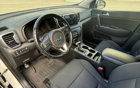 KIA Sportage IV рестайлинг, 2018 год, 1 920 000 рублей, 8 фотография