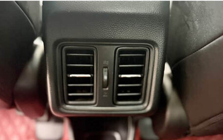 Honda Vezel, 2023 год, 1 478 000 рублей, 16 фотография