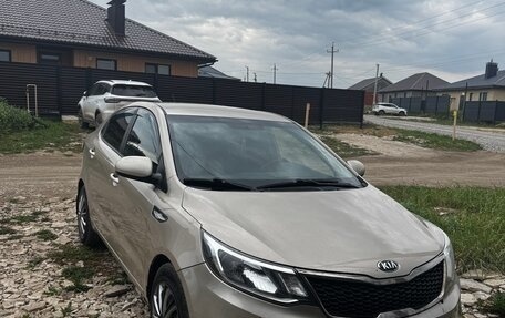 KIA Rio III рестайлинг, 2015 год, 860 000 рублей, 1 фотография
