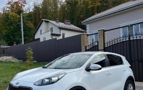 KIA Sportage IV рестайлинг, 2017 год, 1 600 000 рублей, 4 фотография