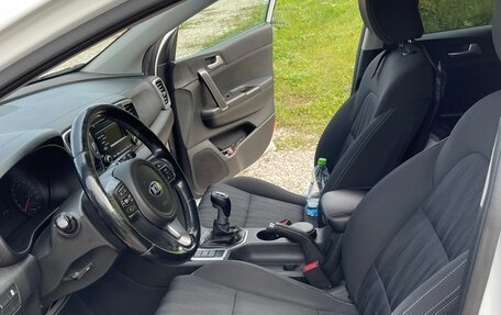 KIA Sportage IV рестайлинг, 2017 год, 1 600 000 рублей, 8 фотография