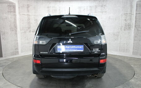 Mitsubishi Outlander III рестайлинг 3, 2008 год, 825 000 рублей, 7 фотография