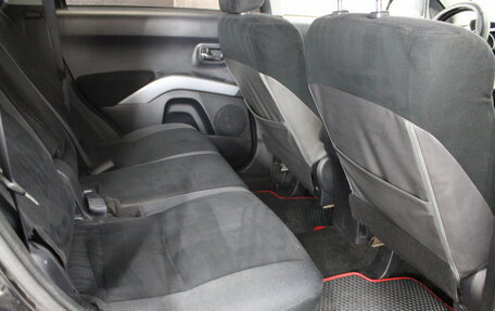 Mitsubishi Outlander III рестайлинг 3, 2008 год, 825 000 рублей, 12 фотография