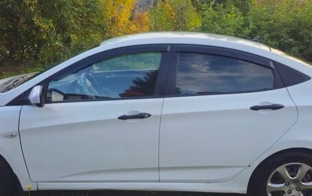 Hyundai Solaris II рестайлинг, 2015 год, 750 000 рублей, 6 фотография