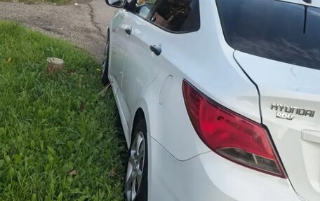 Hyundai Solaris II рестайлинг, 2015 год, 750 000 рублей, 9 фотография