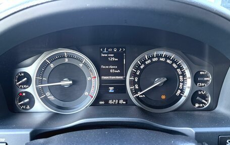 Toyota Land Cruiser 200, 2019 год, 6 650 000 рублей, 18 фотография