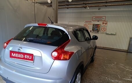 Nissan Juke II, 2012 год, 880 000 рублей, 28 фотография