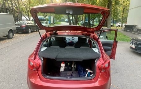 SEAT Ibiza IV рестайлинг 2, 2012 год, 600 000 рублей, 25 фотография