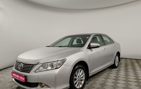 Toyota Camry, 2014 год, 1 948 000 рублей, 1 фотография