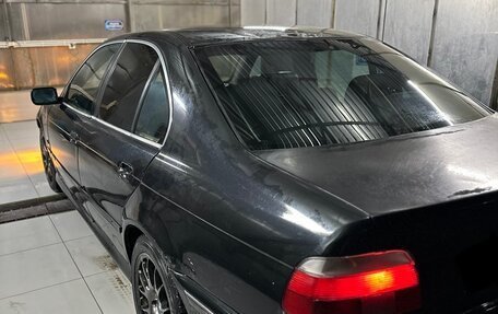 BMW 5 серия, 1998 год, 260 000 рублей, 2 фотография