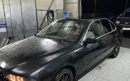 BMW 5 серия, 1998 год, 260 000 рублей, 3 фотография