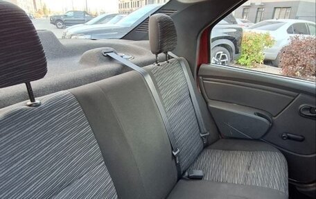 Renault Logan I, 2010 год, 380 000 рублей, 17 фотография