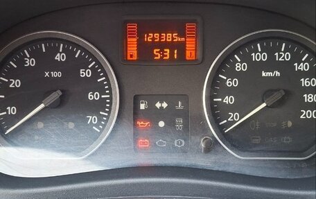 Renault Logan I, 2010 год, 380 000 рублей, 25 фотография