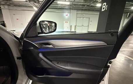 BMW 5 серия, 2018 год, 3 450 000 рублей, 10 фотография