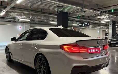 BMW 5 серия, 2018 год, 3 450 000 рублей, 3 фотография