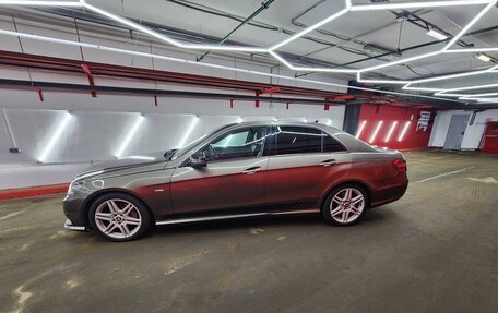 Mercedes-Benz E-Класс, 2011 год, 1 400 000 рублей, 9 фотография