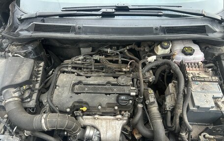 Opel Astra J, 2012 год, 800 000 рублей, 6 фотография