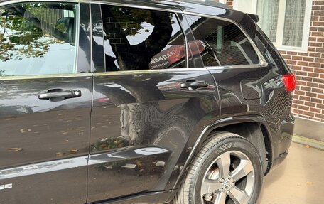 Jeep Grand Cherokee, 2014 год, 2 100 000 рублей, 17 фотография