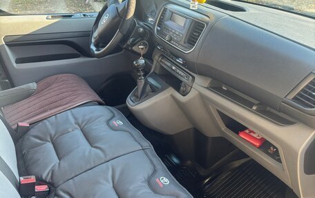 Toyota ProAce II, 2018 год, 3 100 000 рублей, 8 фотография