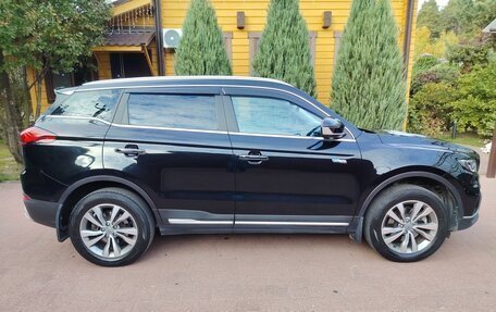 Geely Atlas, 2022 год, 1 850 000 рублей, 2 фотография
