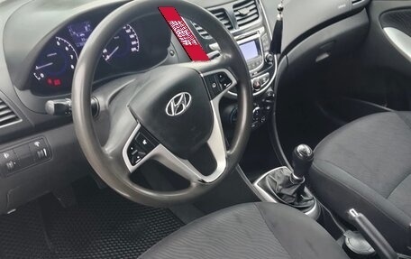 Hyundai Solaris II рестайлинг, 2013 год, 597 000 рублей, 3 фотография