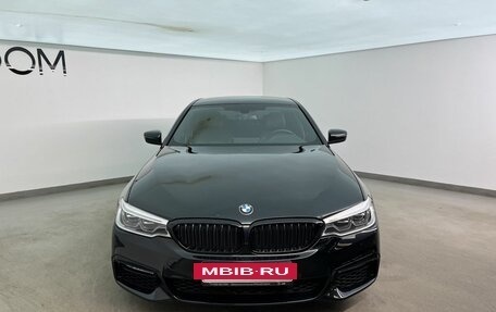 BMW 5 серия, 2017 год, 3 550 000 рублей, 3 фотография