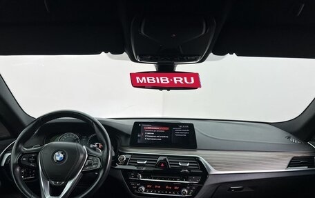 BMW 5 серия, 2017 год, 3 550 000 рублей, 9 фотография