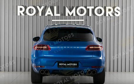 Porsche Macan I рестайлинг, 2015 год, 2 400 000 рублей, 4 фотография