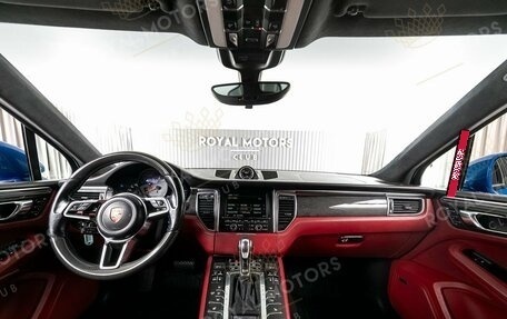 Porsche Macan I рестайлинг, 2015 год, 2 400 000 рублей, 7 фотография