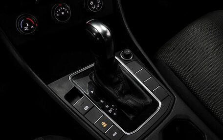 Volkswagen Jetta VII, 2018 год, 1 399 000 рублей, 10 фотография