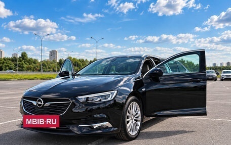 Opel Insignia II рестайлинг, 2019 год, 2 300 000 рублей, 2 фотография