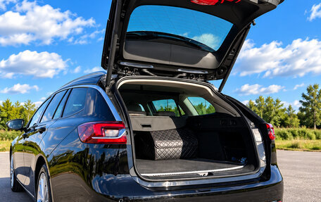 Opel Insignia II рестайлинг, 2019 год, 2 300 000 рублей, 8 фотография