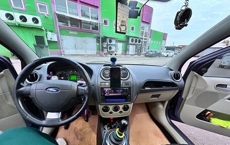 Ford Fiesta, 2006 год, 450 000 рублей, 15 фотография