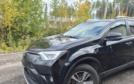 Toyota RAV4, 2019 год, 1 650 000 рублей, 2 фотография
