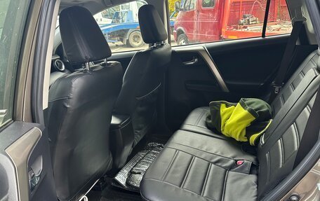 Toyota RAV4, 2013 год, 2 500 000 рублей, 7 фотография