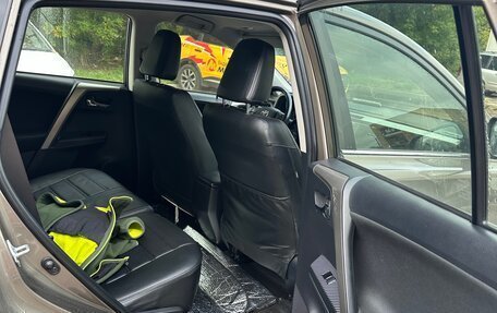 Toyota RAV4, 2013 год, 2 500 000 рублей, 10 фотография