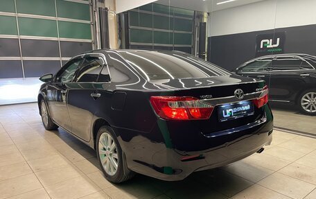 Toyota Camry, 2014 год, 1 850 000 рублей, 4 фотография