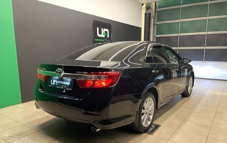 Toyota Camry, 2014 год, 1 850 000 рублей, 6 фотография