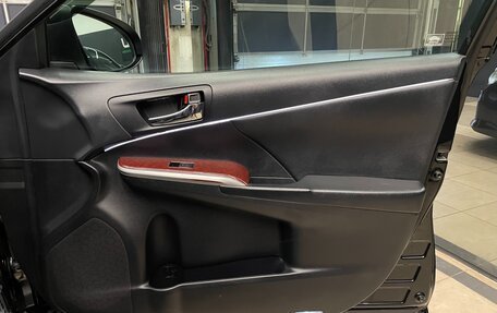 Toyota Camry, 2014 год, 1 850 000 рублей, 14 фотография