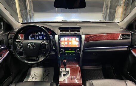 Toyota Camry, 2014 год, 1 850 000 рублей, 18 фотография
