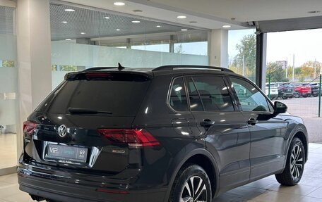 Volkswagen Tiguan II, 2020 год, 2 817 000 рублей, 4 фотография