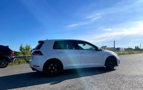 Volkswagen Golf R VII, 2019 год, 6 фотография