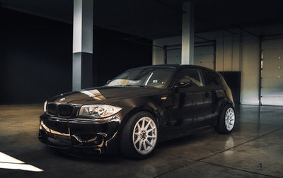BMW 1 серия, 2011 год, 2 700 000 рублей, 1 фотография